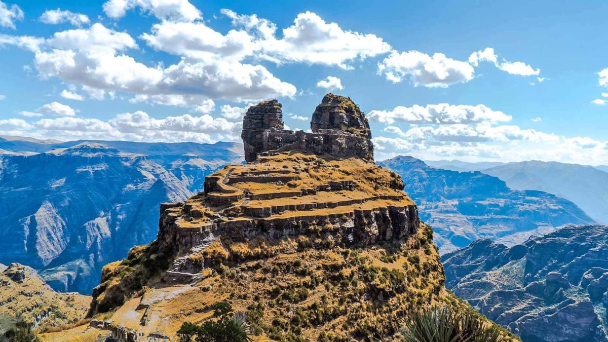Tour Waqrapukara Trek - Cusco Tours